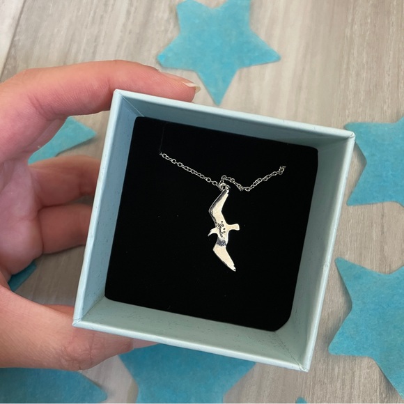 1989 Taylor Swift Seagull Necklace NEW IN BOX Authentic - Picture 4 of 7